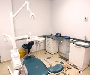  مريض يحطم عيادة طبيب أسنان بسبب خلع ضرسه