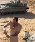 نشر صور لجنود عراه من الجيش الإسرائيلي بعد أختراق حواسيبهم 