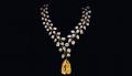 دبي : بيع قلادة تحتوي علي جواهر نادرة بـ55 مليون دولار