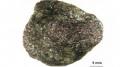  روسيا  : أكتشاف صخرة غريبة تحوي أكثر من 30 ألف قطعة ماس