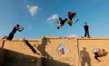 فلسطين : حملة رياضية لممارسة الباركور علي اﻷنقاض لتحدي الدمار ولنشر الأمل
