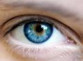 تناول أوميغا 3 يقلل من التأثيرات السلبية لجفاف العين