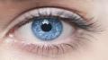 تقنية طبية جديدة تحول لون عينك إلي اﻷزرق للأبد في أقل من 20 ثانية