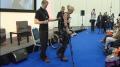  معرض لندن للتكنولوجيا يعرض جهاز يمنح المقعدين القدرة على المشي 